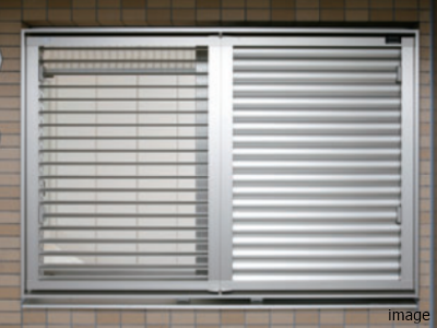 ルーバー面格子｜リーザス南千里